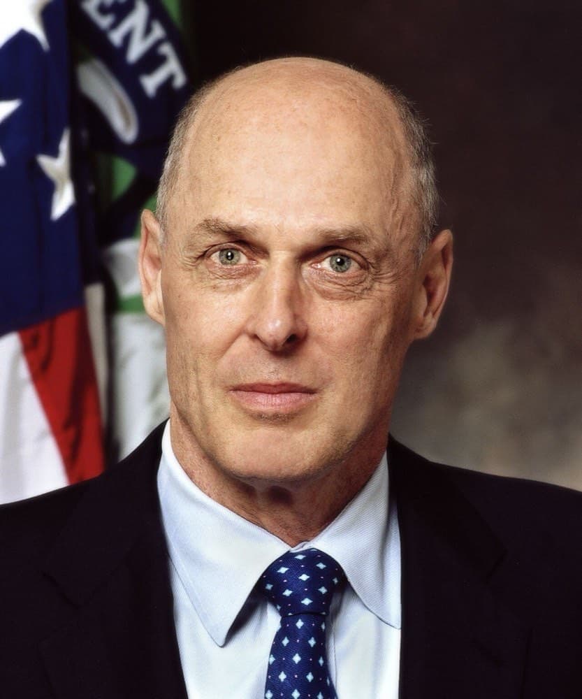 Henry Paulson — 2008-yilda AQSh moliya vaziri. U Lehman'ni davlat puli bilan qutqarmaslik qarorini qabul qilganlardan biri.