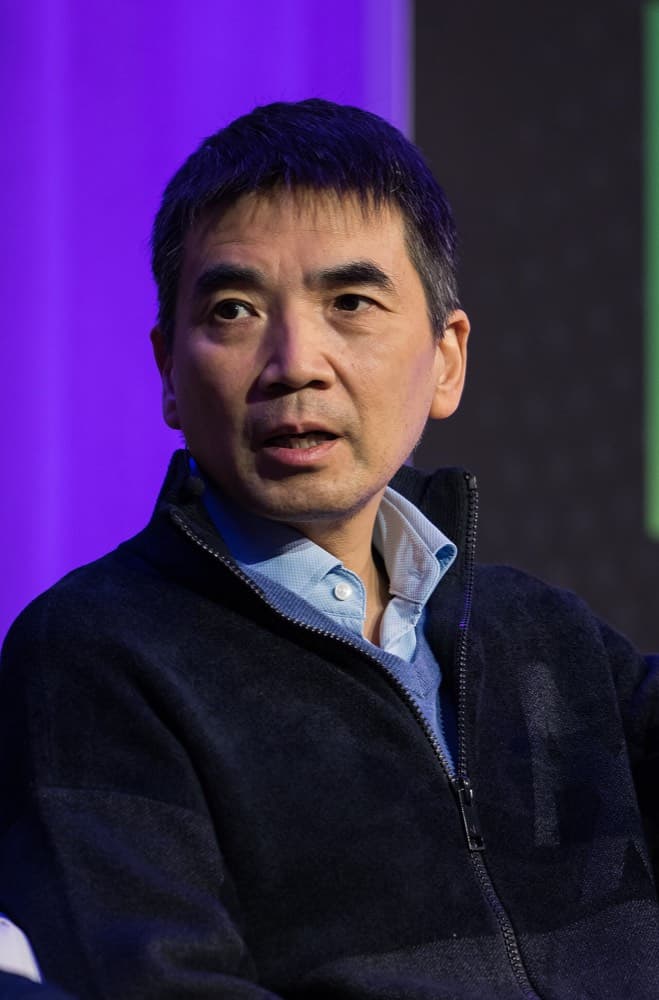 Eric Yuan, Zoom asoschisi va bosh direktori (2025). Uning AQSh vizasi sakkiz marta rad etilgan.
