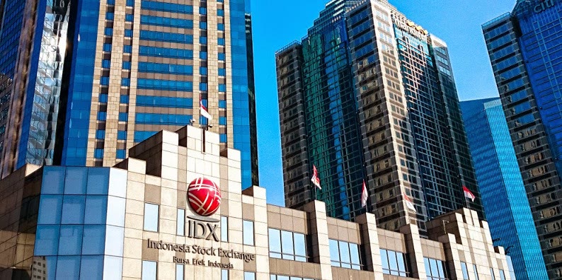 Jakartadagi Indoneziya fond birjasi (IDX) binosi